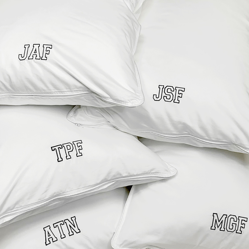 2 Pack Down Alternative Throw Pillow Insert - 18 X 18 Square - White